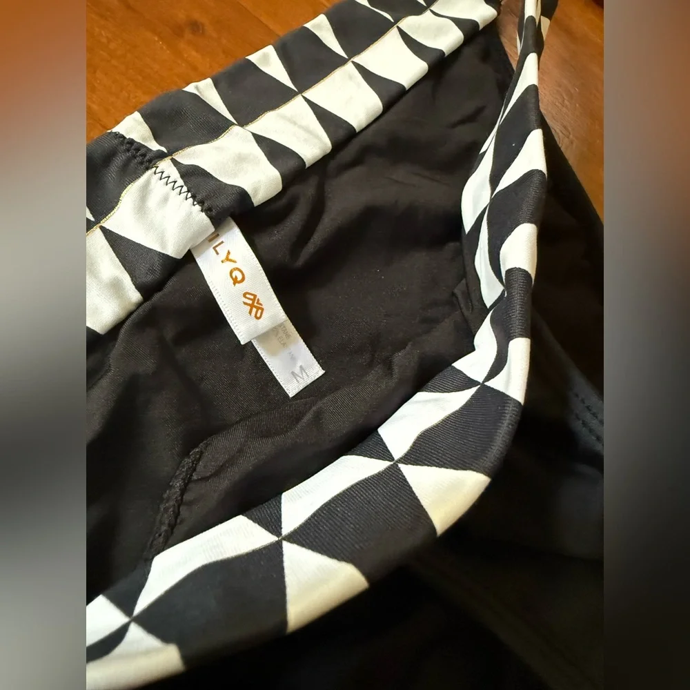 Pilyq Black and White Geometric Bikini - Picture 4 of 4